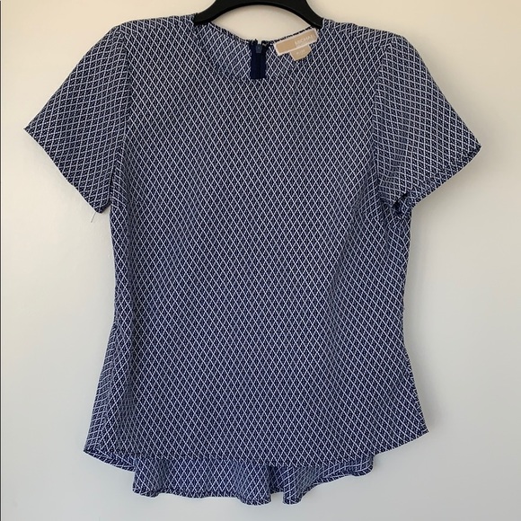 Michael Kors Short Sleeve Back peplum Top - Picture 2 of 7